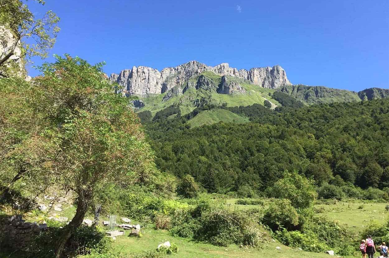 Camping avec piscine Pyrénées-Atlantiques, Camping avec piscine Vallée d’Aspe, Camping Pyrénées-Atlantiques, Camping Vallée d’Aspe, Location chalet Pyrénées-Atlantiques, Location chalet Vallée d’Aspe